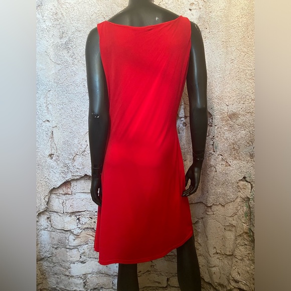 Donna Red Rouched Dress 🇨🇦 - Picture 4 of 5